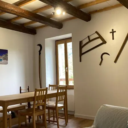 Avec Jardin Au Coeur Des Montagnes Apartmán *